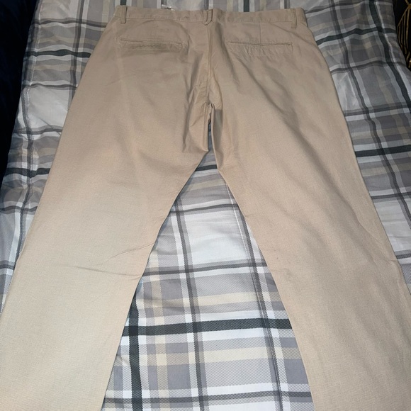 H&M Pants - Picture 2 of 2